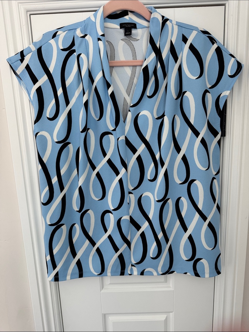 Ann Taylor Light Blue Loop-Print V-Neck Blouse with Black & White Accents